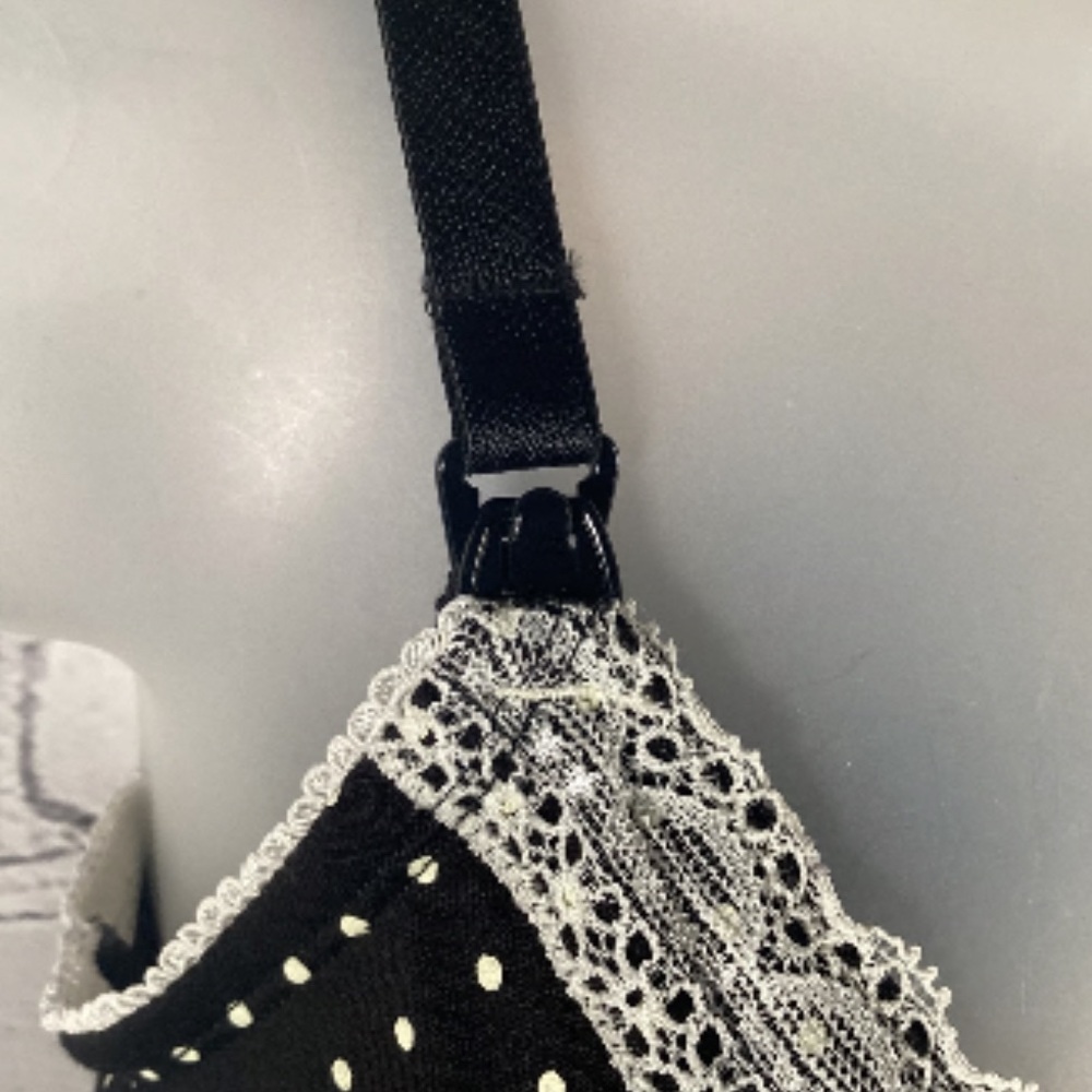 🦋 3/$25 🦋 Gilligan & O’Malley two pack nursing bras - Picture 3 of 11